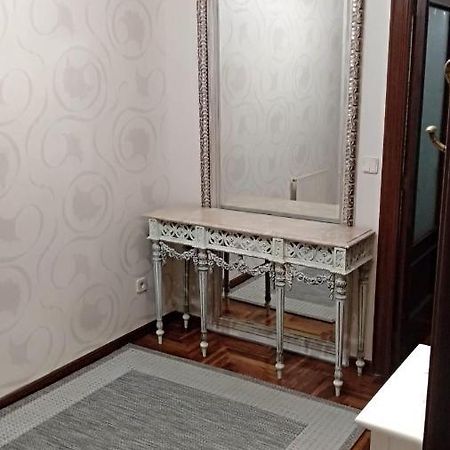 Vivienda 3 Dormitorios Zona Balaidos-Pza. America Vigo Eksteriør bilde