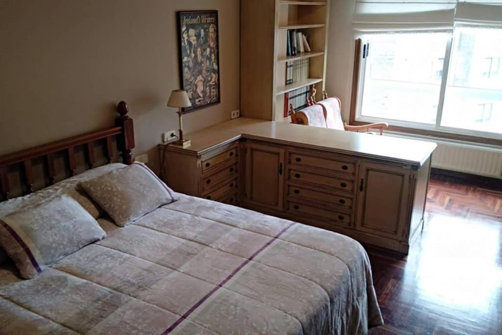 Vivienda 3 Dormitorios Zona Balaidos-Pza. America Vigo Eksteriør bilde