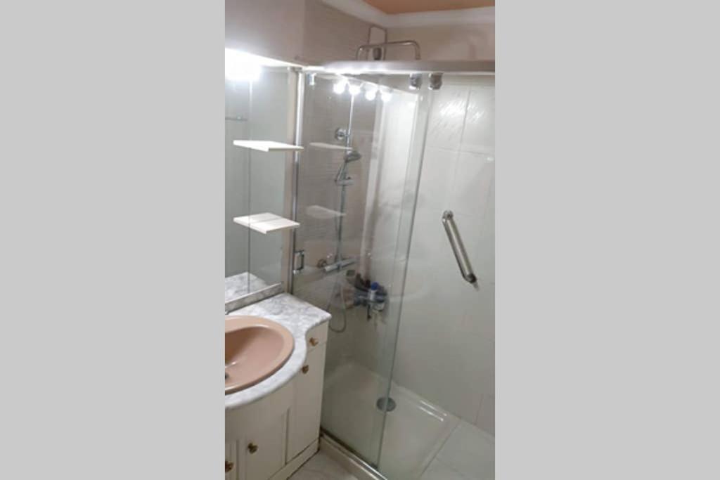 Vivienda 3 Dormitorios Zona Balaidos-Pza. America Vigo Eksteriør bilde