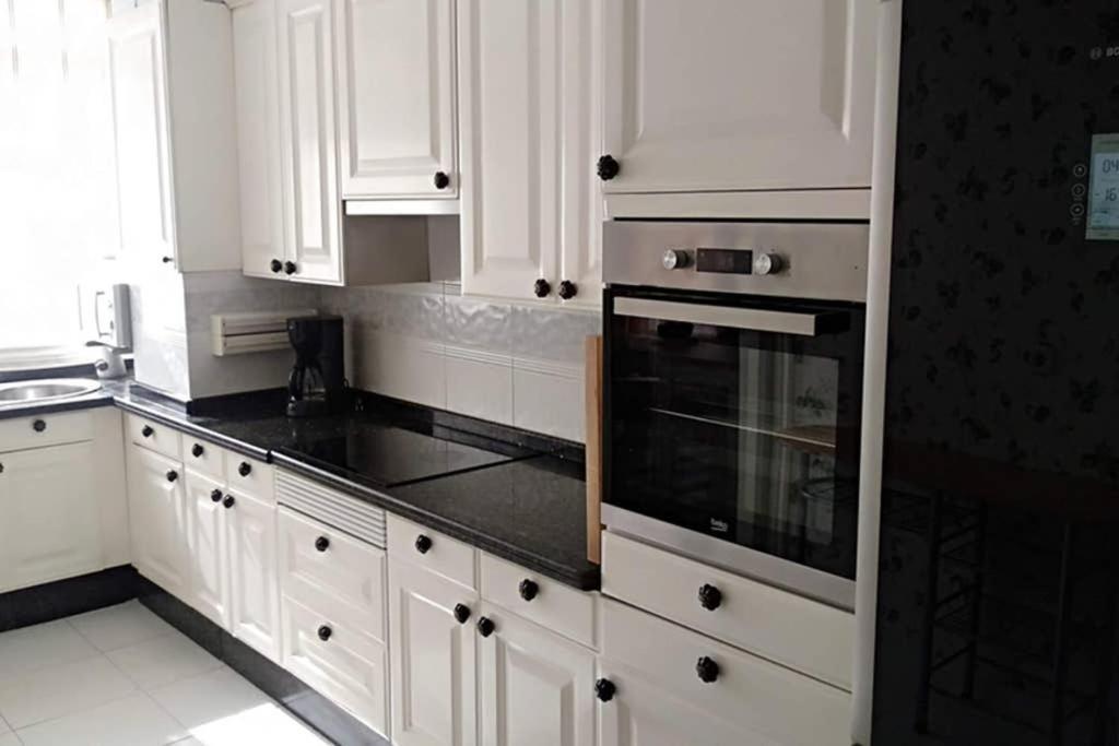 Vivienda 3 Dormitorios Zona Balaidos-Pza. America Vigo Eksteriør bilde