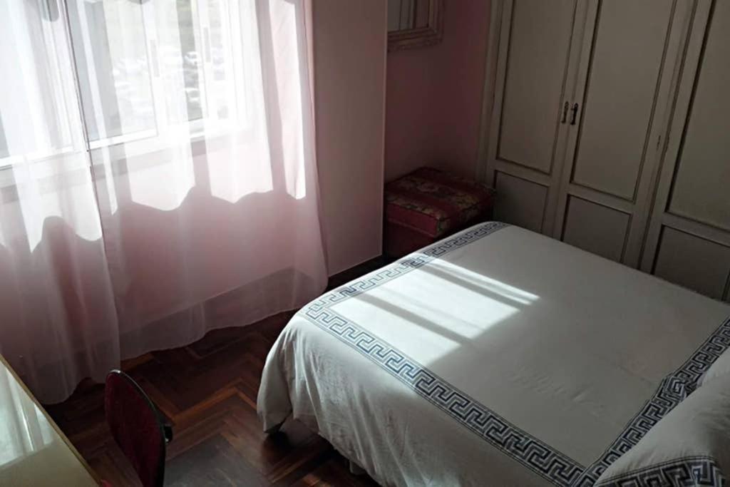 Vivienda 3 Dormitorios Zona Balaidos-Pza. America Vigo Eksteriør bilde