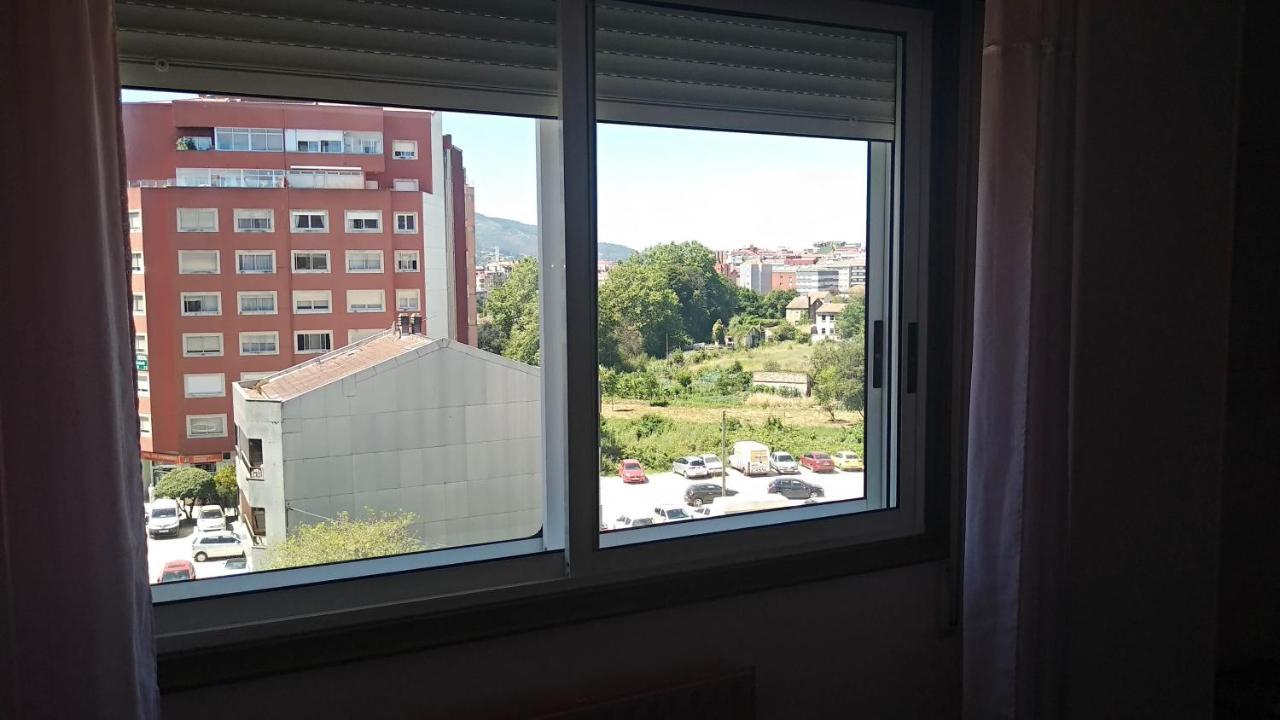 Vivienda 3 Dormitorios Zona Balaidos-Pza. America Vigo Eksteriør bilde